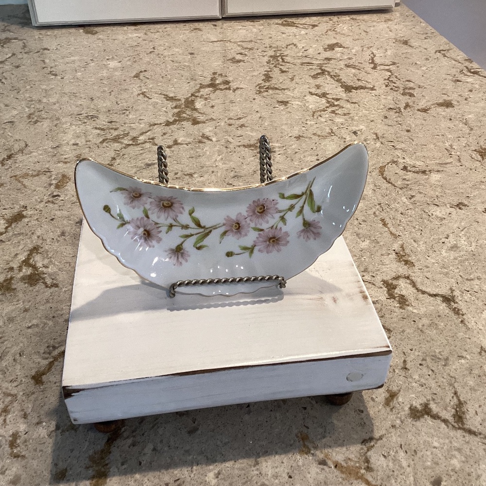 Old Nuremberg Crescent Bone/Relish Dish